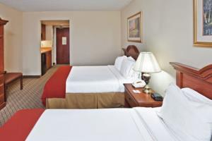 Hotel Express And By Ihg