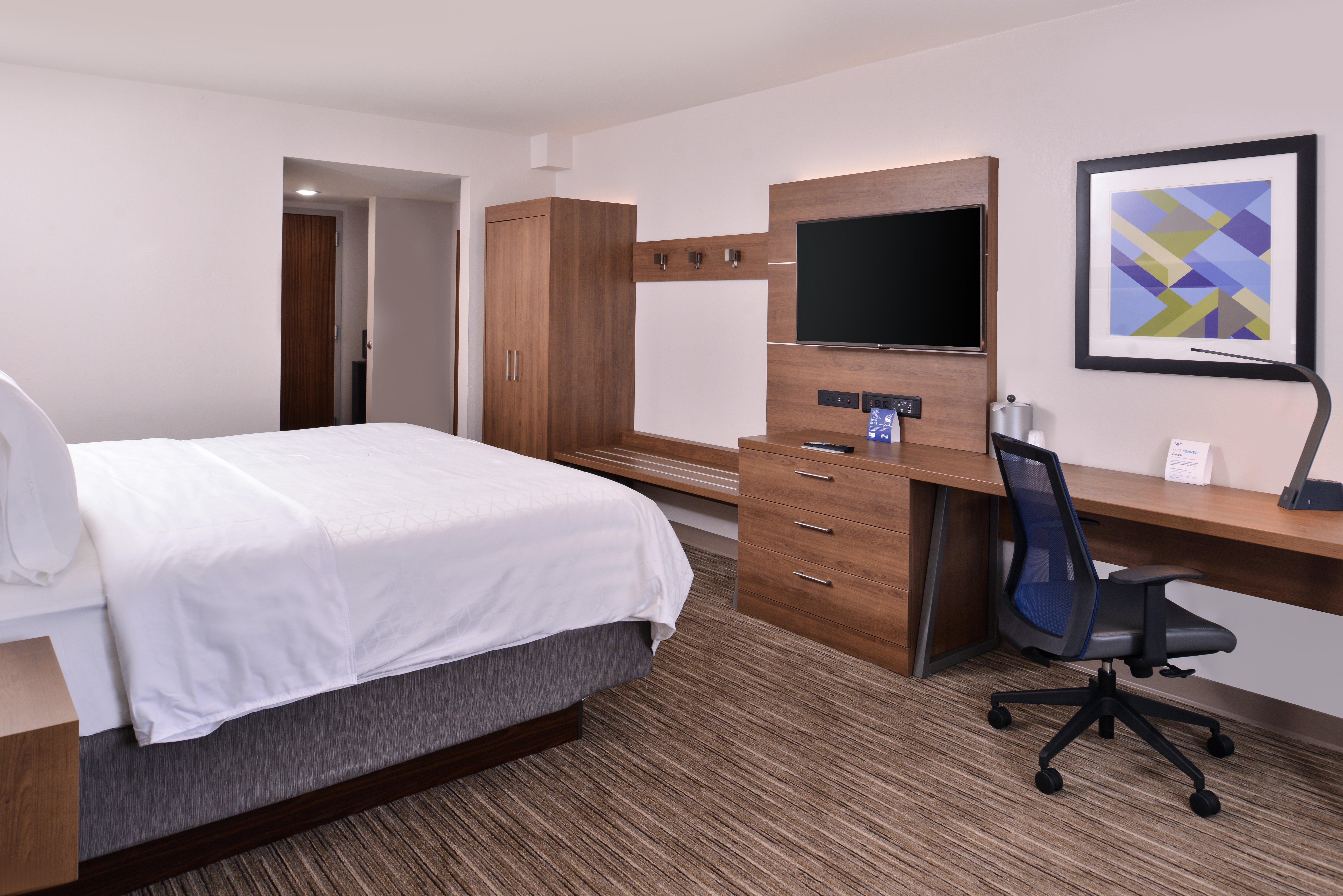 Hotel Express And By Ihg